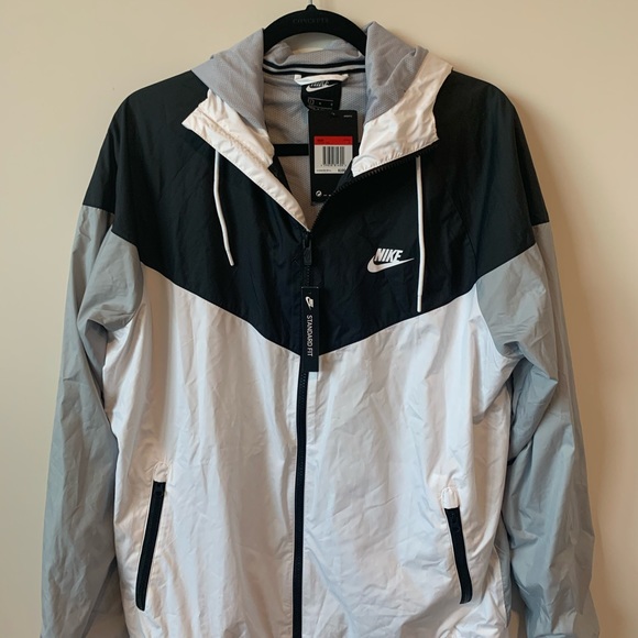 nike mens sportswear windrunner jacket